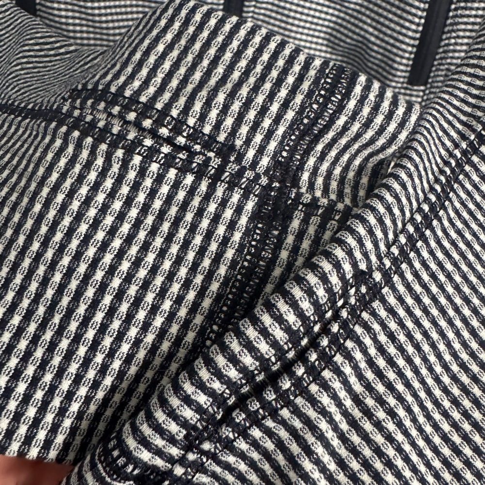 Lululemon Forme Jacket - Picture 8 of 13